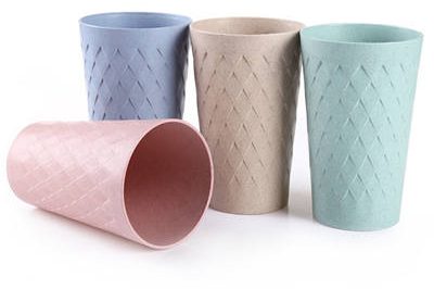 Creative non-slip eco-friendly plastic cups (1)