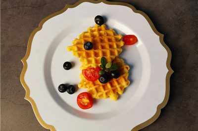 Flower shape disposable plastic dinner plates sets (6)