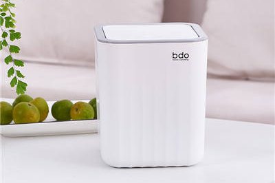 High quality plastic mini desktop trash can (1)