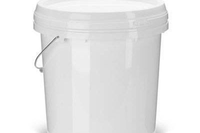 White round plastic food grade bucket with lids (2)