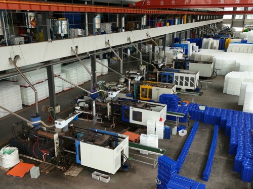 Plastic Injection Molding Production Workshop